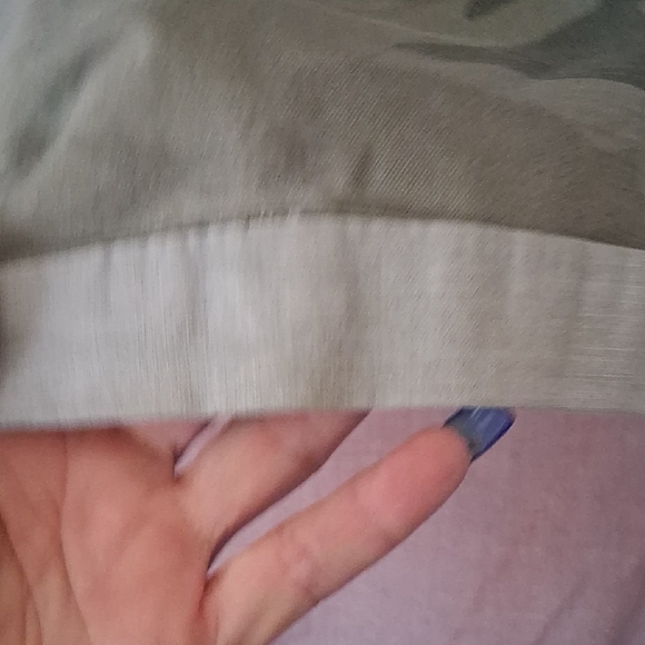 Green Cargo Shorts with Belt Loops and Mid-Thigh Length - Picture 7 of 7